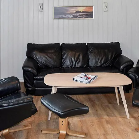 4 Person In Mandalen-by Traum Mandalen