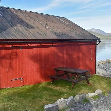 Daire 4 Person In Mandalen-by Traum
