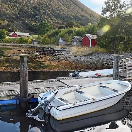 4 Person In Mandalen-by Traum * Mandalen